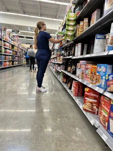 Juicy MILF Ass in Scrubs OC