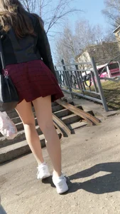 Street Creepshot - Girl with Pale Hot Legs in a Skirt