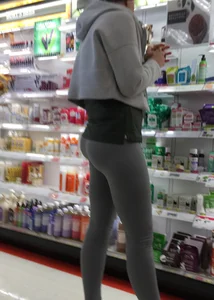 Oklahoma milf in grey leggings shopping at Target