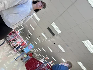OC who’s your fav? Cakes + some face shots Caught three at target 2 leggings 1 in sweats OC