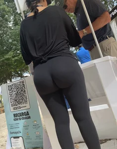 The Best Ass EVER ! 10/10 (OC) NUTBUSTER