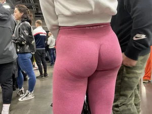 Slim Fit Blonde Wide Hips Round Bubble Butt in Pink NVGTN
