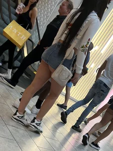 Thick Mall Booty