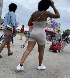 Cute Slim Fit Round Perky Bubble Booty Girl