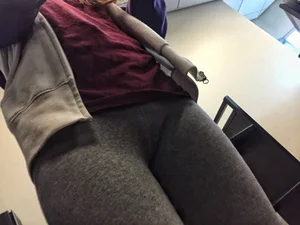 Grey Cameltoe Leggings Hot Closeups