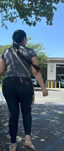 Latina in leggings (OC)