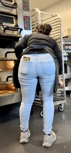 Latina milf pt 2 (jeans edition)