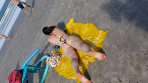 Brazillian beach creepshots, huge gallery of candid girls in swimsuits