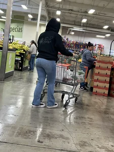 Best Latina ass in jeans I’ve ever seen