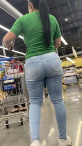 Hottest Latina Miami MILF  VPL in Tight Jeans (MEGAPOST)