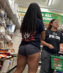 Volleyball Shorts Light skin whooty