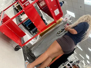 Target pawg