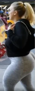 Biggest bbutt thta i have ever seen in my life