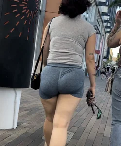 Pawg in blue with beautiful booty jiggle (OC)