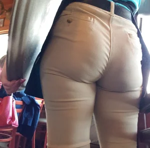 Blonde Waitress With Nice Ass in Khaki Pants (First Time Using Front Camera)