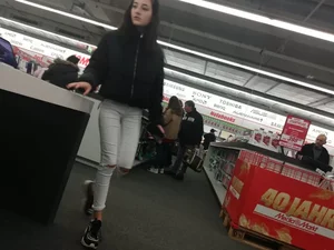 skinny ass