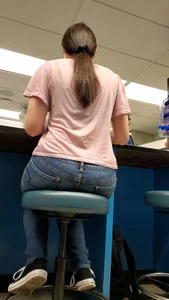 Girl with a nice ass in tight jeans and vpl up close