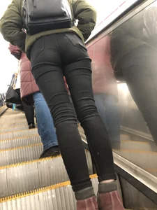 Cute Booty in Tight Jeans Subway Escalator Closeup