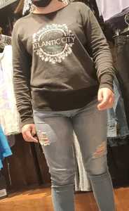 Amazing gorgeous ass in tight jeans, delicious