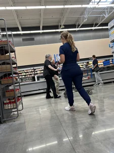 Juicy MILF Ass in Scrubs OC