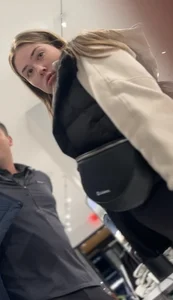 Delicious cameltoe with a sexy ass In tight lulu leggings