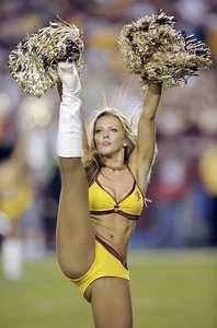 Candid cheerleaders