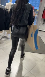 Hottest bubble ass in shiny black leggings