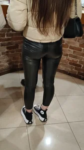 Teen with perfect curvy ass wearing tight leather jeans