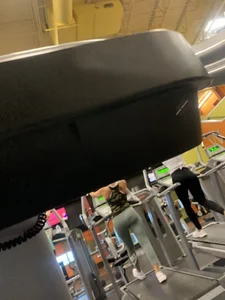 Couple babes at the gym in leggings with nice asses
