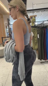 ridiculously fit blonde pawg w glasses in lulus