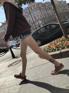 Amazing Thin Tattooed Legs in Denim Mini-Shorts Street Candid Photos Gallery