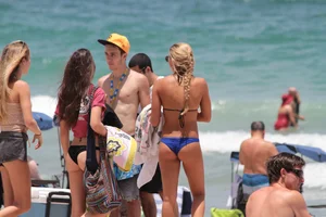 Sexy Florida beach bikini girls