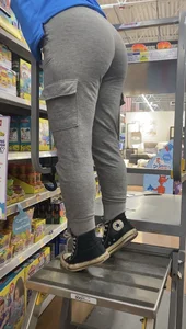 Sexy PAWG Walmart Employee Stocking shelves. (FIRST POST, OC)