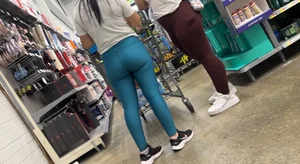 Fat Ass Latina In Brown Leggings Dancing (+bonus!)