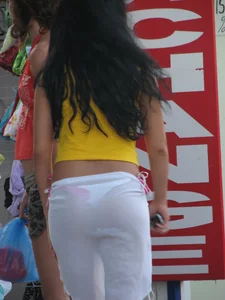 Candid beach and bikini babes