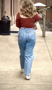 Dirty blonde PAWG completely fills out AE jeans (close-ups)