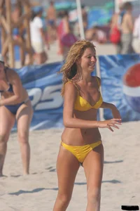 Sexy beach and bikini girls