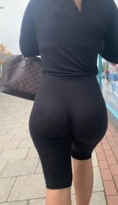 THE BEST SEETHROUGH BIG ASS EVER ! (OC)