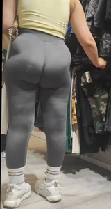 Small waist PAWG got proper junk in the trunk