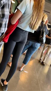 Tight teen in lulus VPL