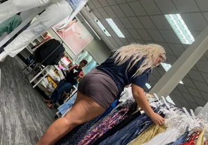 Target pawg