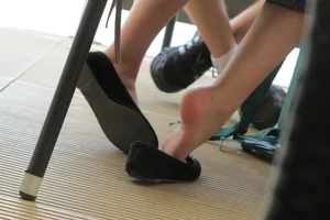 Candid College Girl’s Feet With Flats Taken Off Under Table Creepshots Gallery