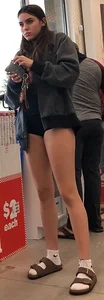 brunette