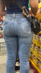 Random caps (pawg,latinas,bbw,petite)