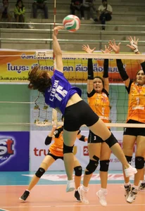 Thai candid volleyball girls