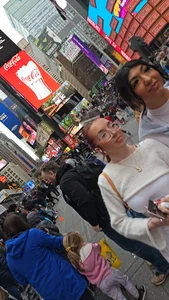 2 Friends, Times Square Ass
