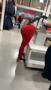 Latina BBL milf