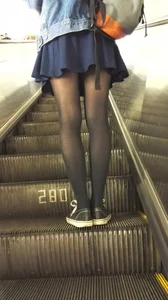 Subway Skinny Legs Closeup Creepshot, Skirt and Black Pantyhose