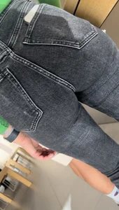 Apple Store genius with brilliant ass in tight jeans (OC)