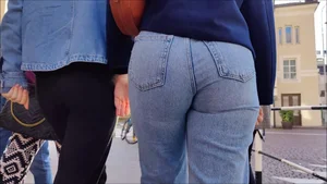 Sibling rivalry on who has the best looking booty